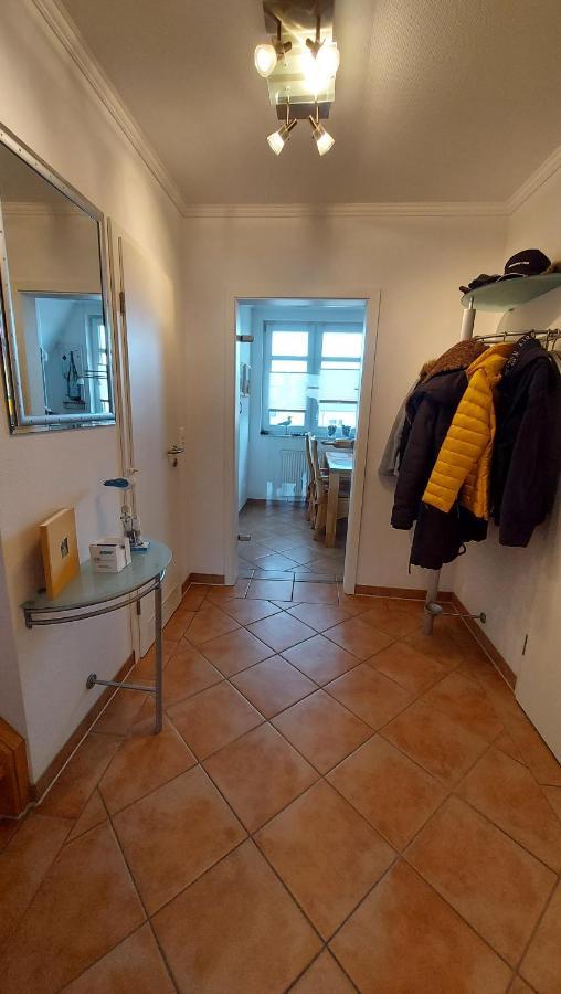 Ferienwohnung Hafenblick Wiek auf Ruegen Exterior photo